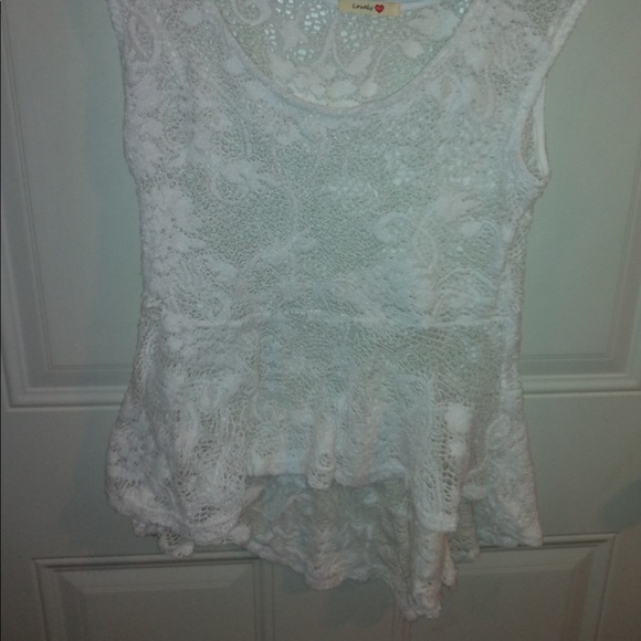 Lovely 153 Women’s Short Sleeve Crochet Shirt NWOT - Picture 6 of 7